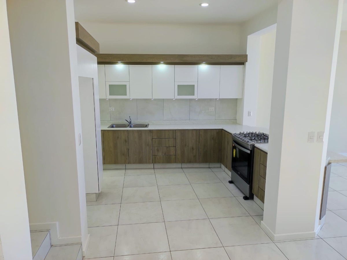 casa-en-venta-en-lomalta-tres-marias-morelia6-36027