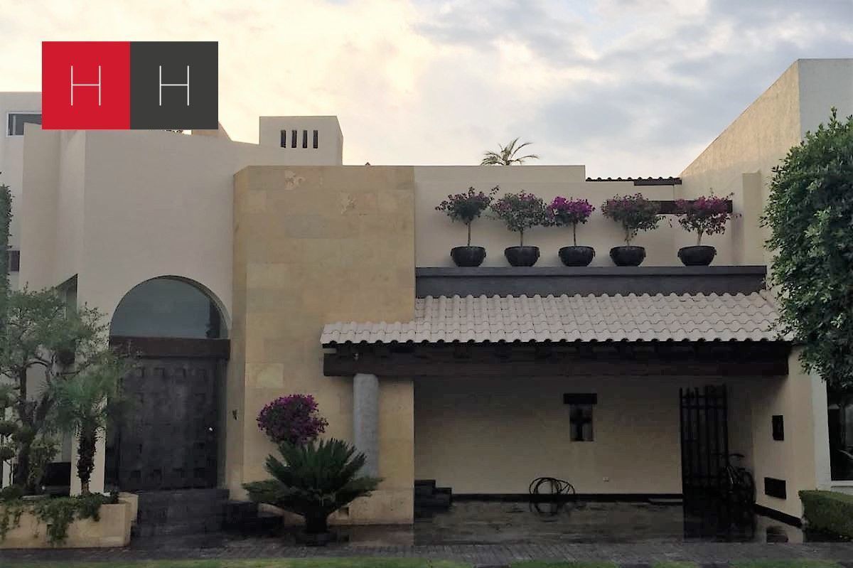 casa-en-venta-en-lomas-de-angelpolis-i4-13434