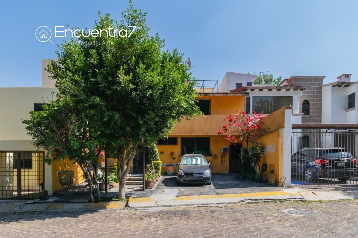 casa-en-venta-en-lomas-de-las-palmas--para-remodelar21-32371