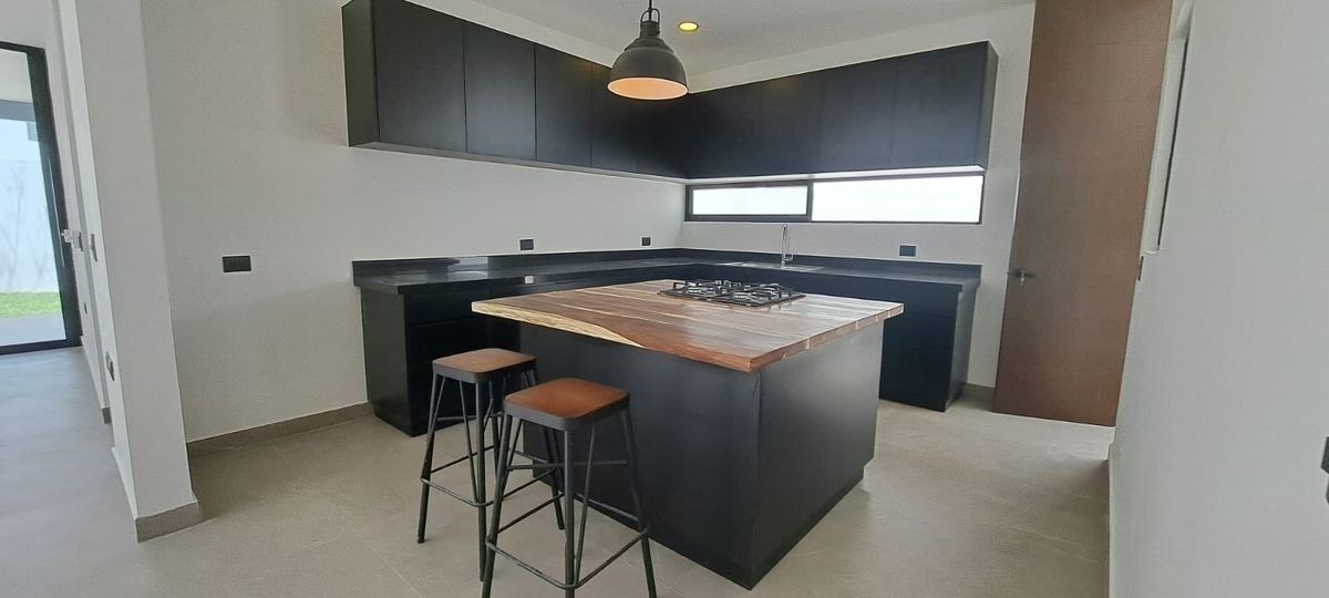 casa-en-venta-en-privada-parque-central--merida-cholul2-37982