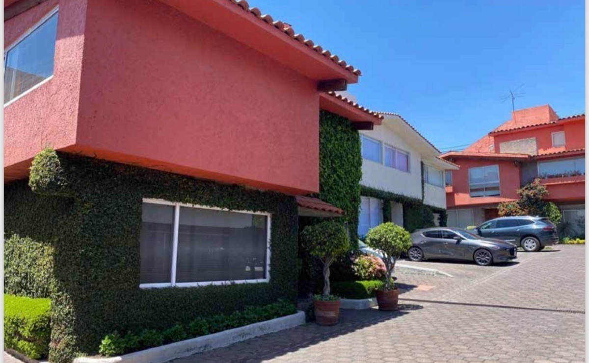 Casa en venta en San  Jerónimo Lídice