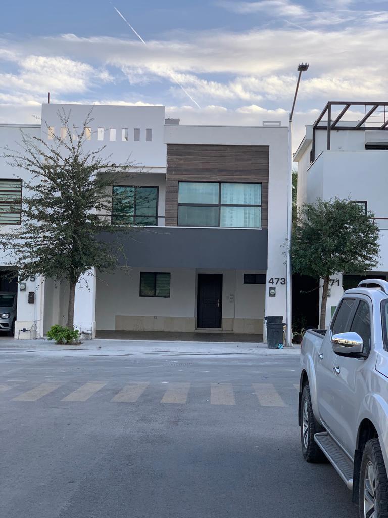 casa-en-venta-en-vivenza-frente-a-parque9-13825