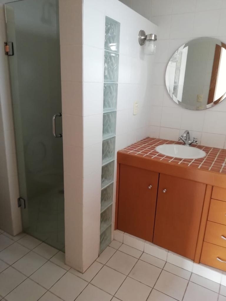 casa-en-venta-jardines-universidad24-22576