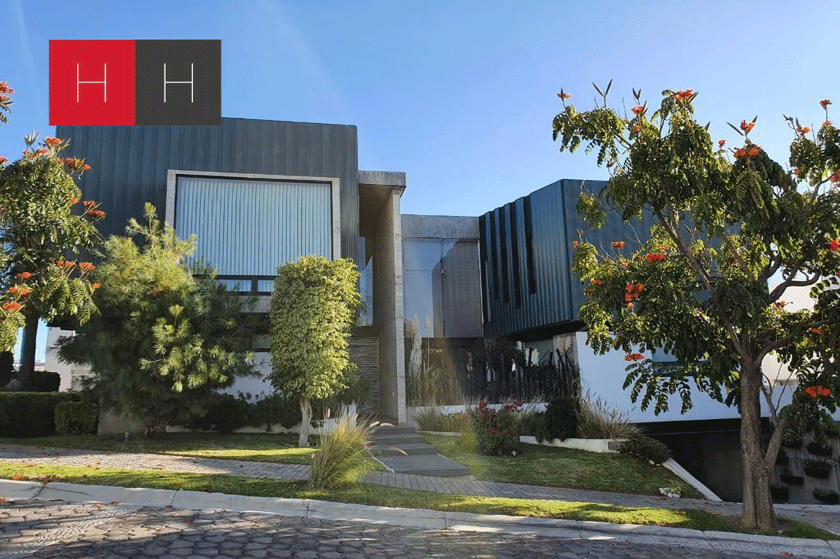 Casa en Venta Lomas de Angelopolis l