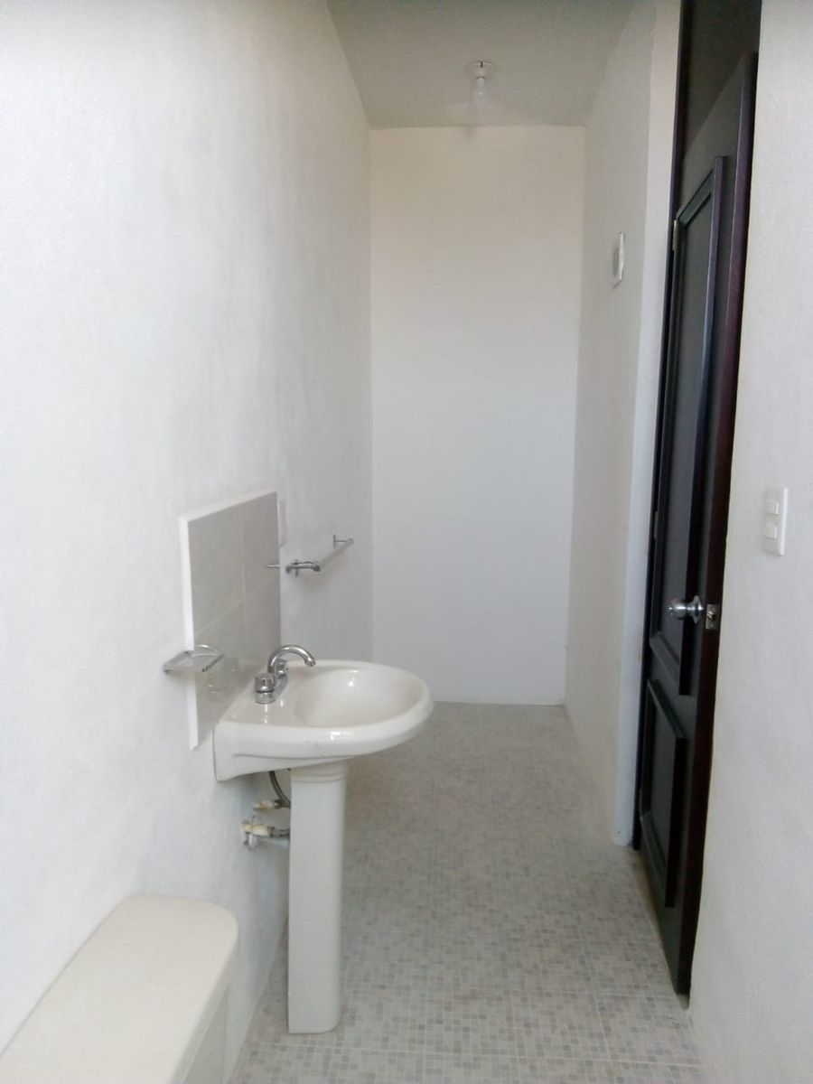 casa-en-venta-o-renta--en-zona-sur-santa-isabel14-11532
