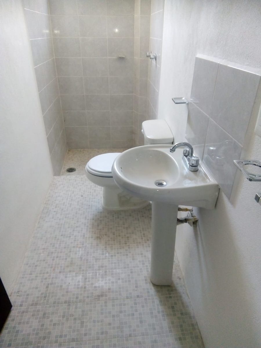 casa-en-venta-o-renta--en-zona-sur-santa-isabel18-11532