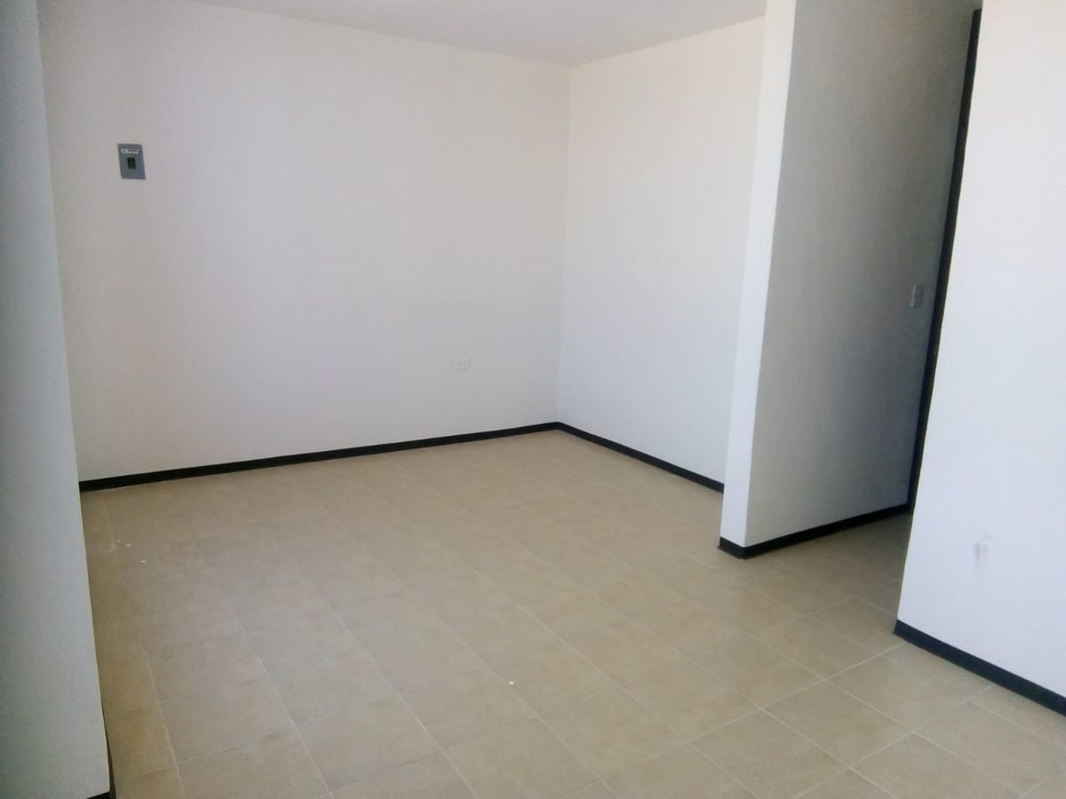 casa-en-venta-o-renta--en-zona-sur-santa-isabel30-11532