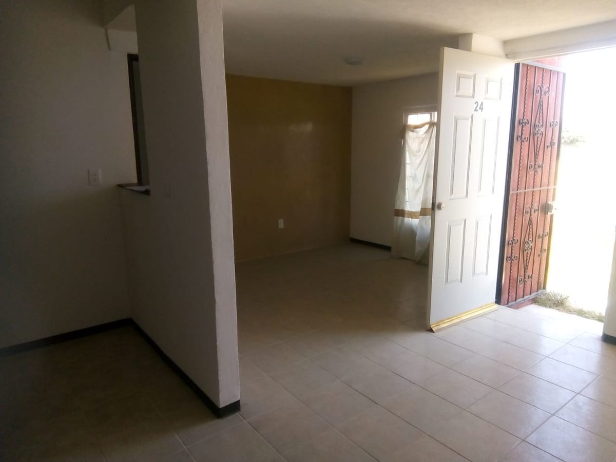 casa-en-venta-o-renta--en-zona-sur-santa-isabel4-11532