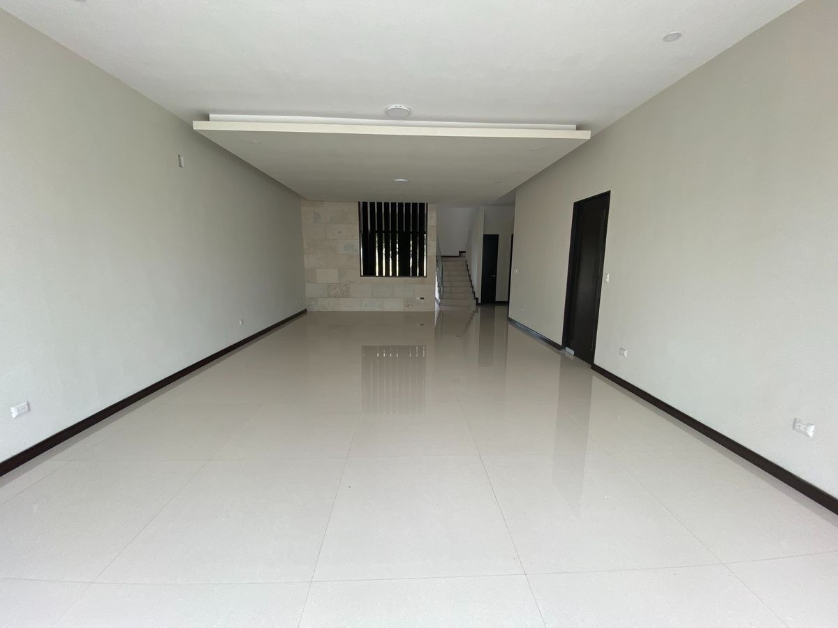 casa-en-venta-patio-amplio-el-uro2-carretera-nacional-monterrey16-15130