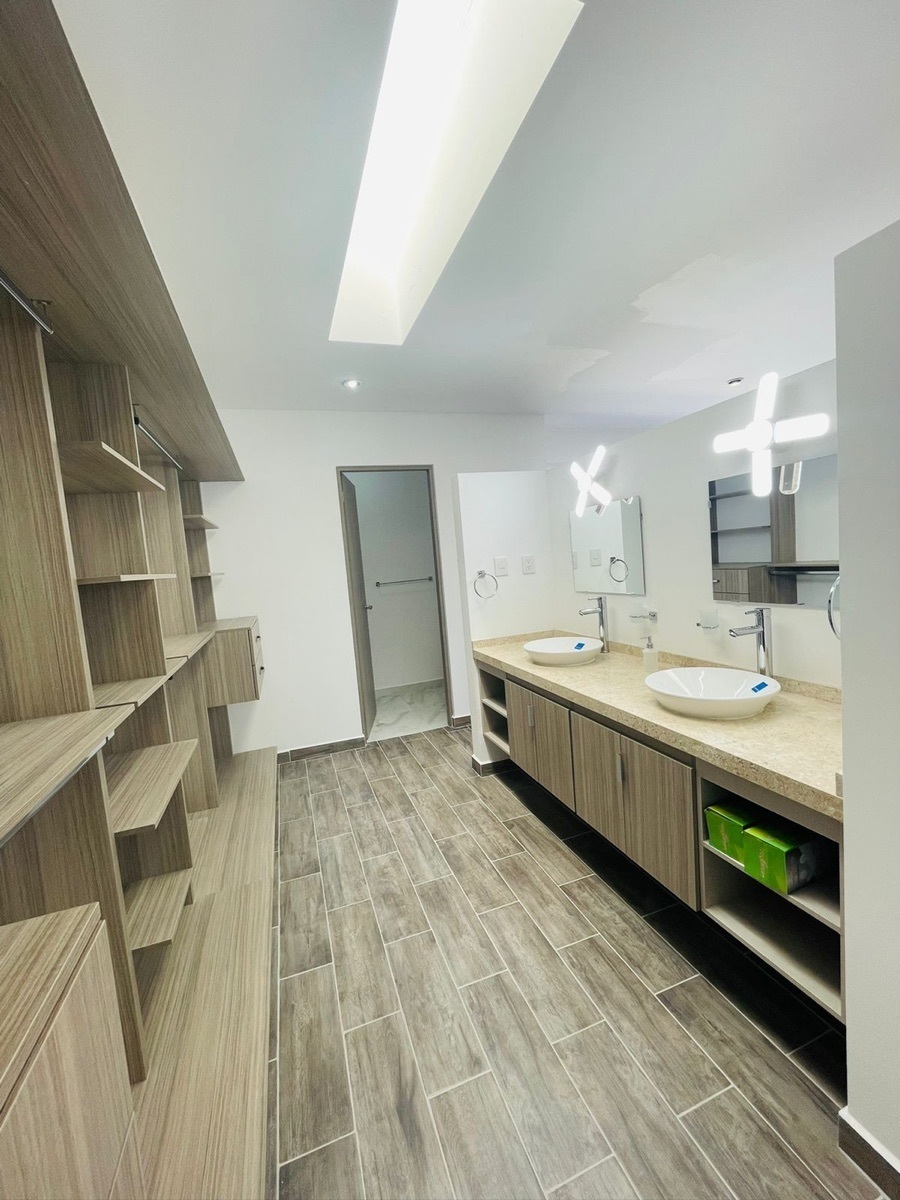 casa-en-venta-quertaro--roof-garden-4-recmaras-alberca30-26538