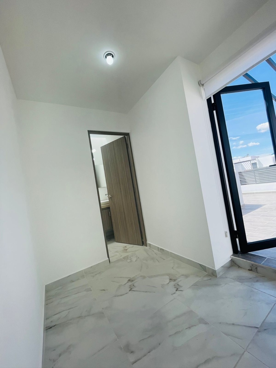 casa-en-venta-quertaro--roof-garden-4-recmaras-alberca36-26538