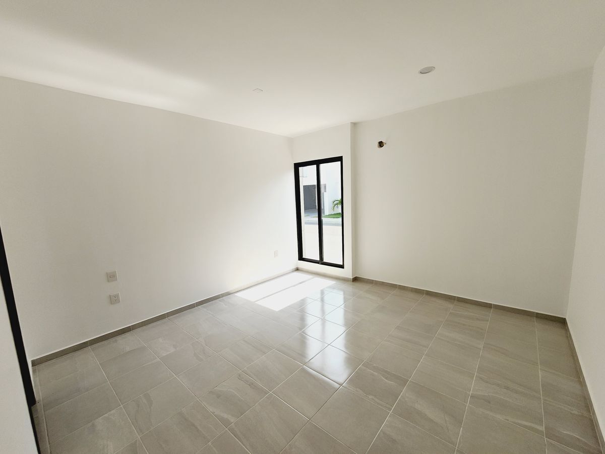 casa-en-venta-un-piso-3-recamaras-fraccionamiento-lomas-de-la-rioja14-33513