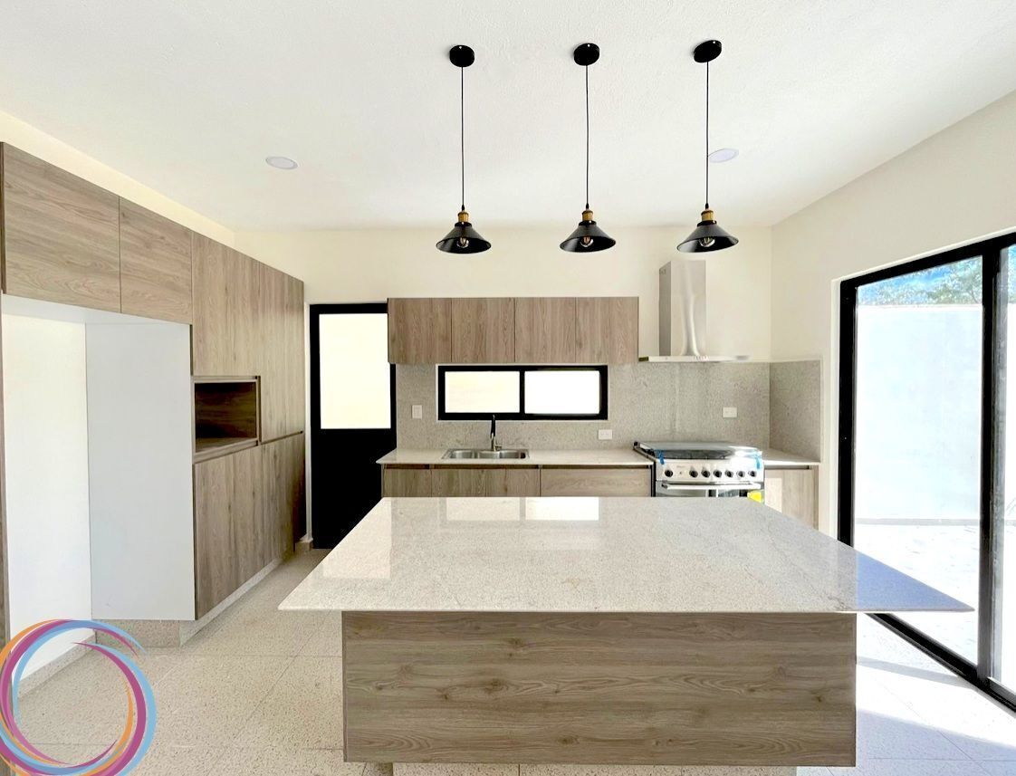 casa-espaciosa-e-iluminada-con-alberca-en-privada-con-amenidades12-25994