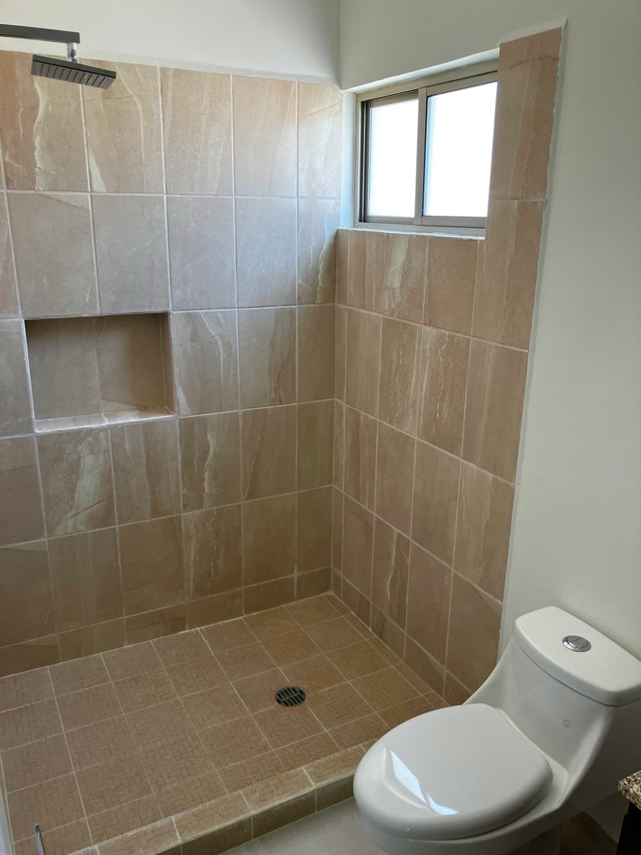 casa-nueva-en-venta-de-3-recmaras-en-cancun-a-15-min-del-aeropuerto17-33596