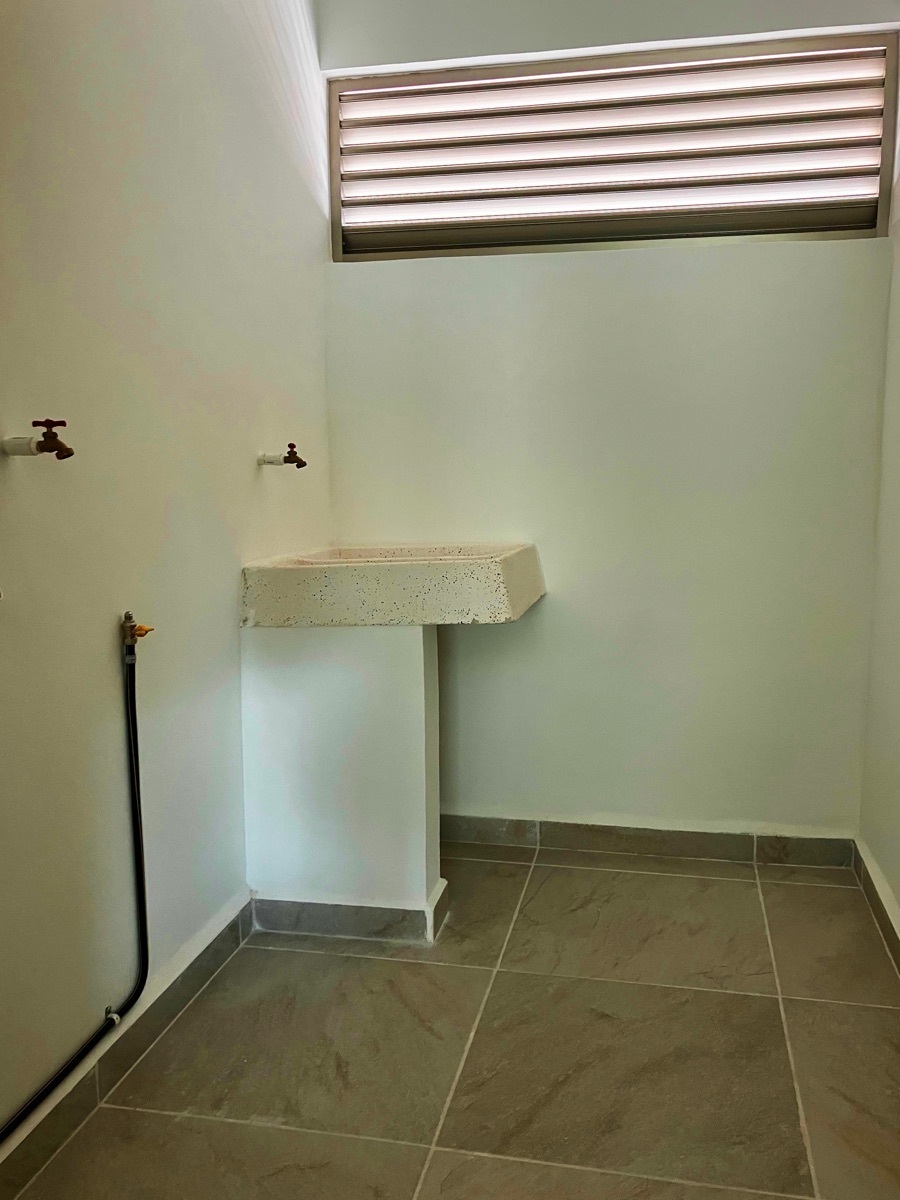 casa-nueva-en-venta-de-3-recmaras-en-cancun-a-15-min-del-aeropuerto33-33596