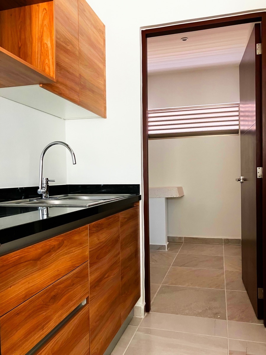 casa-nueva-en-venta-de-3-recmaras-en-cancun-a-15-min-del-aeropuerto34-33596