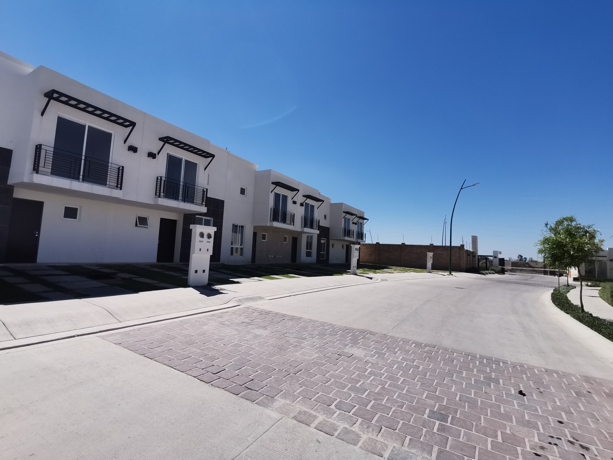casa-nueva-en-venta-fraccionamiento-privado-al-sur-de-len-gto-modelo-moncloa48-30863