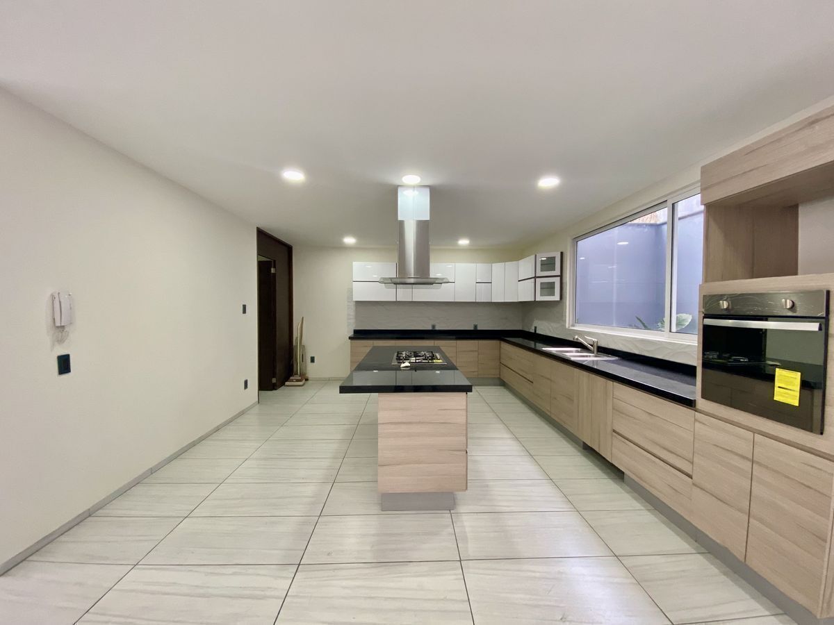 casa-nueva-y-amplia-en-residencial-lomas-verdes5-22680