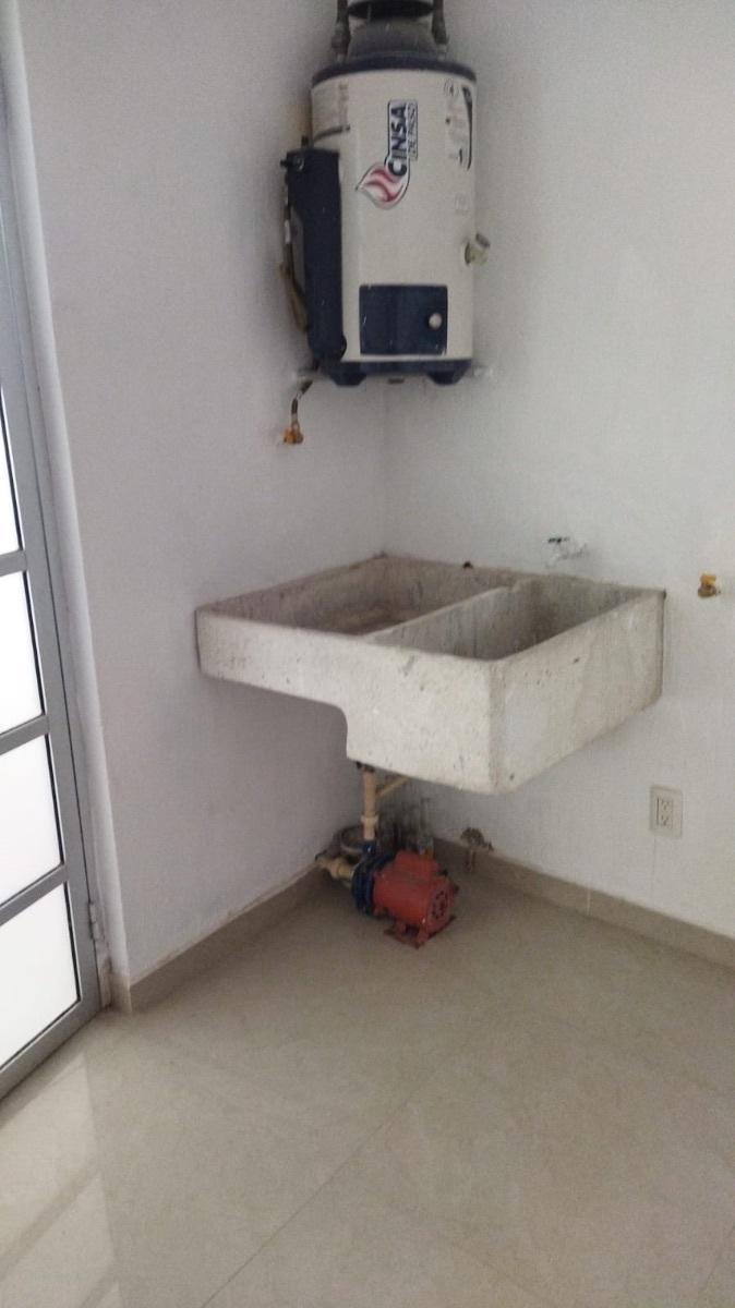 casa-renta-solares6-27145