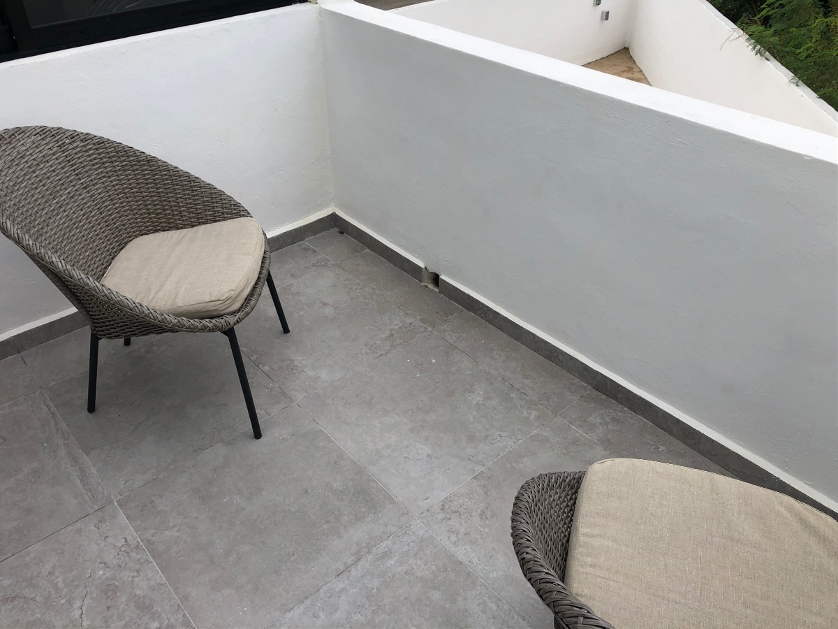 casa-seminueva-con-alberca-frente-a-parque-en-condominio22-25687