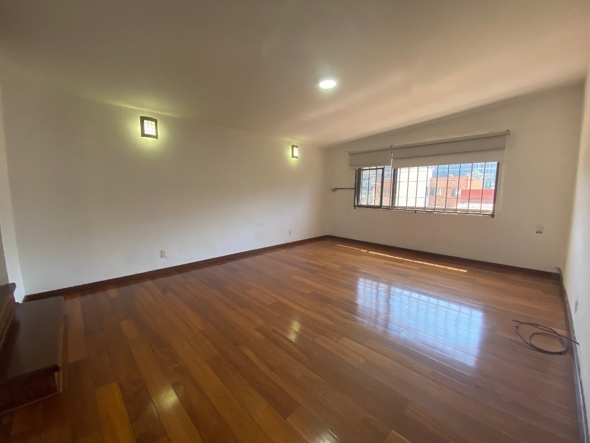 casa-sola-en-renta-tecamachalco-3-recamaras-amplia-terraza28-22843