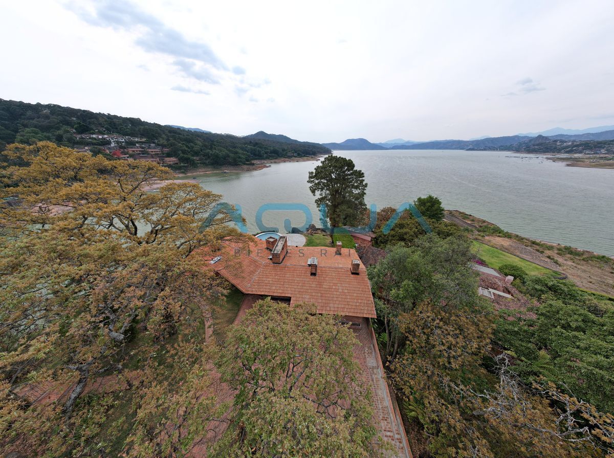 casa-vallesana-en-renta-con-acceso-al-lago19-32305