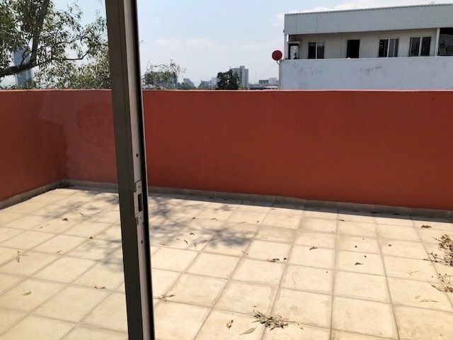 cmodo-en-dos-pisos-con-terraza-privada-y-opcin-a-tercera-recmara15-34531