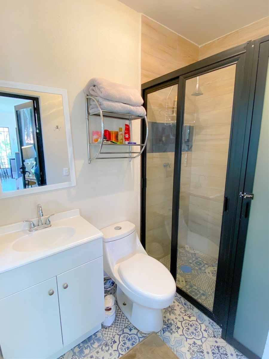 condominio-en-venta-para-inversionistas-con-6-lofts-en-marfil-guanajuato19-30867