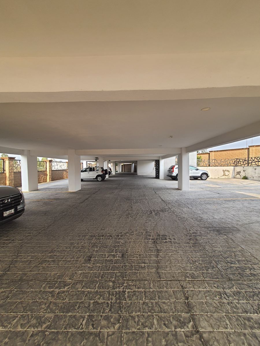departamento-amueblado-en-renta-en-lomas-de-angelpolis16-37519