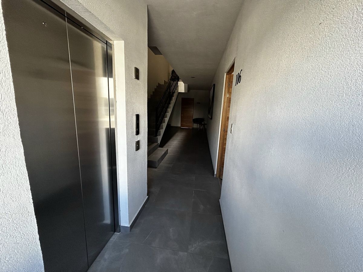 departamento-con-excelentes--espacios-en-planta-baja-con-jardn-en-zkia14-28434