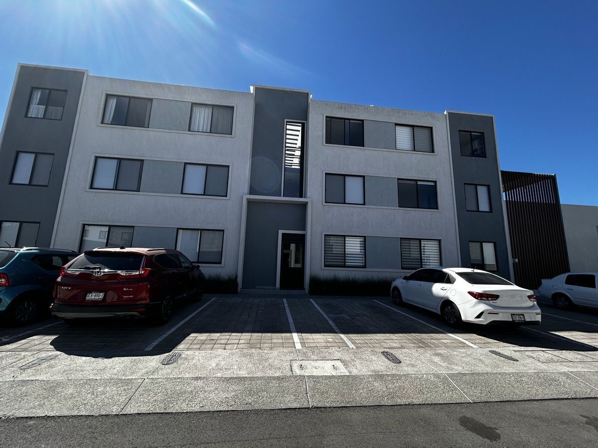 departamento-con-excelentes--espacios-en-planta-baja-con-jardn-en-zkia3-28434