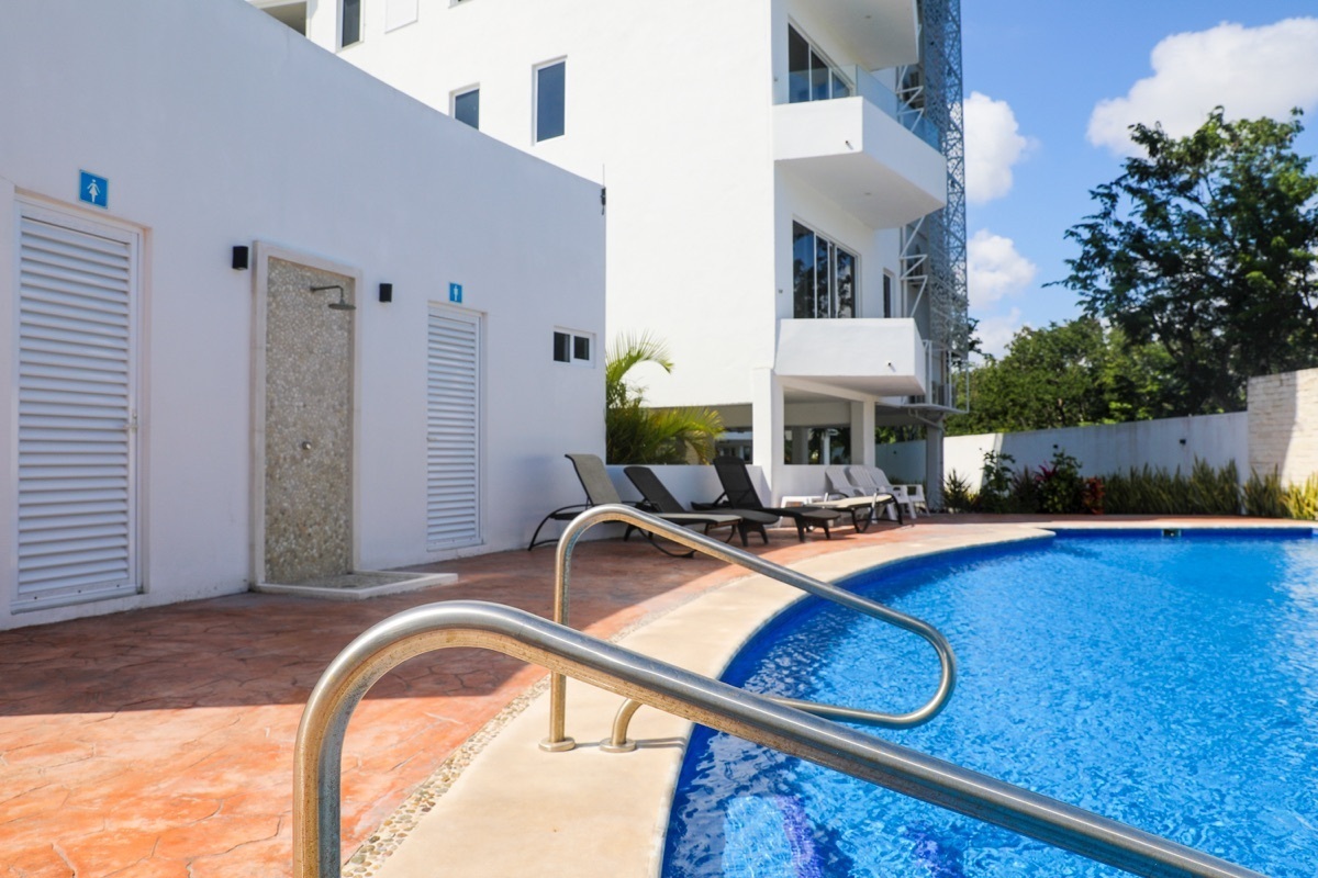 departamento-de-2-recmaras-en-venta-en-playa-del-carmen-con-opcin-a-3-recmara22-33642