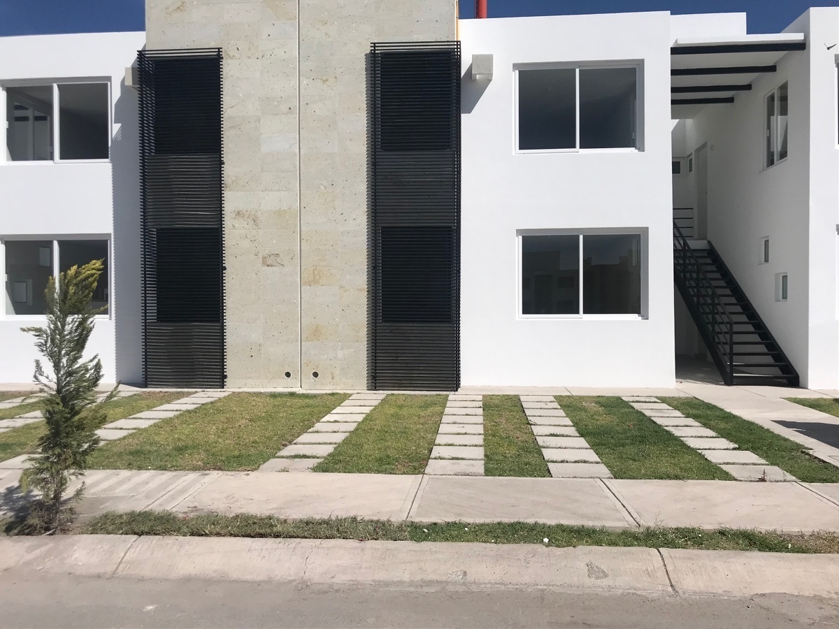 departamento-en--renta-en-paseos-del-bosque-2-rec-sala-de-tv--alberca20-18199