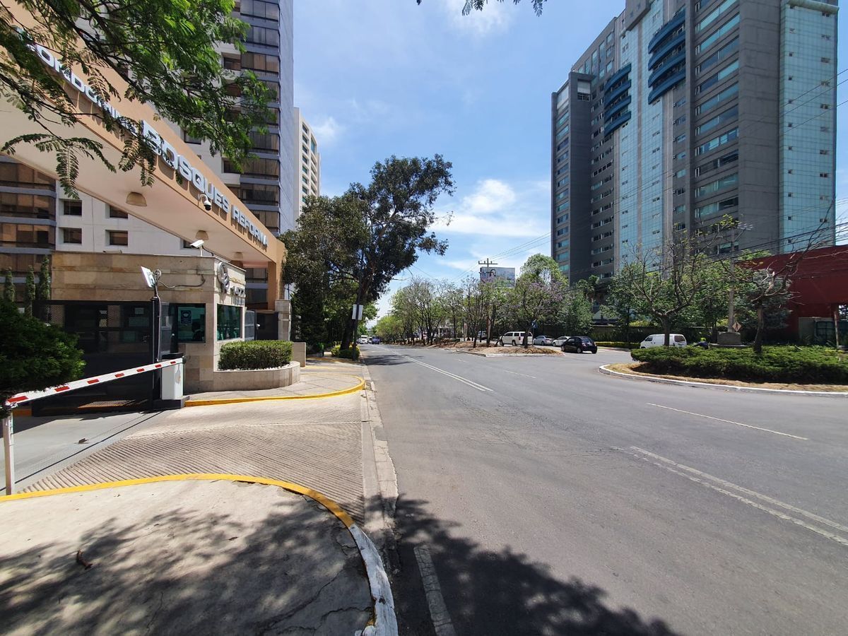 departamento-en-renta-en-bosques-de-las-lomas38-12185