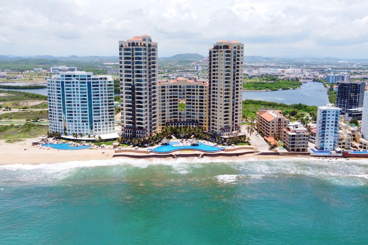 Departamento en renta en Gavias Grand Luxury (Cerritos)
