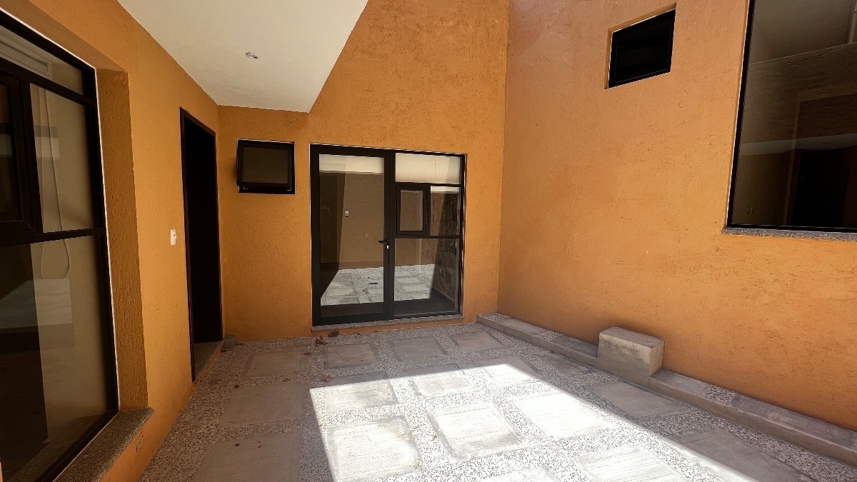 Departamento en renta tipo loft en San Javier con estacionamiento