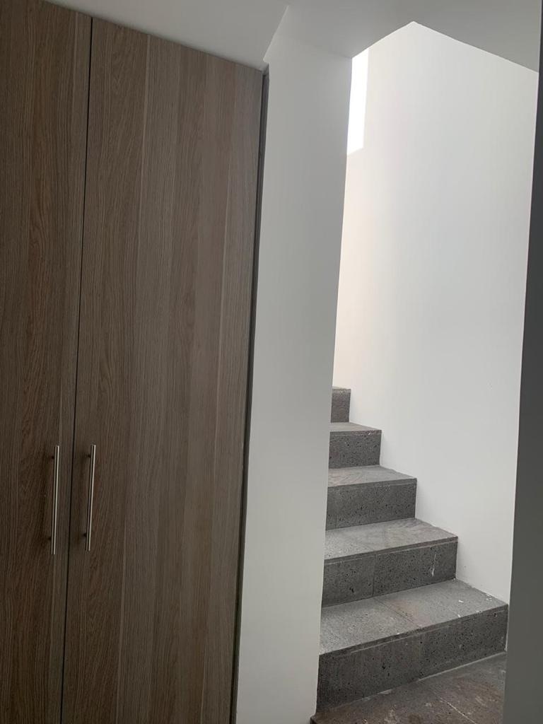 departamento-en-venta--ubicadisimo-frente-parque-quertaro-20006-26048