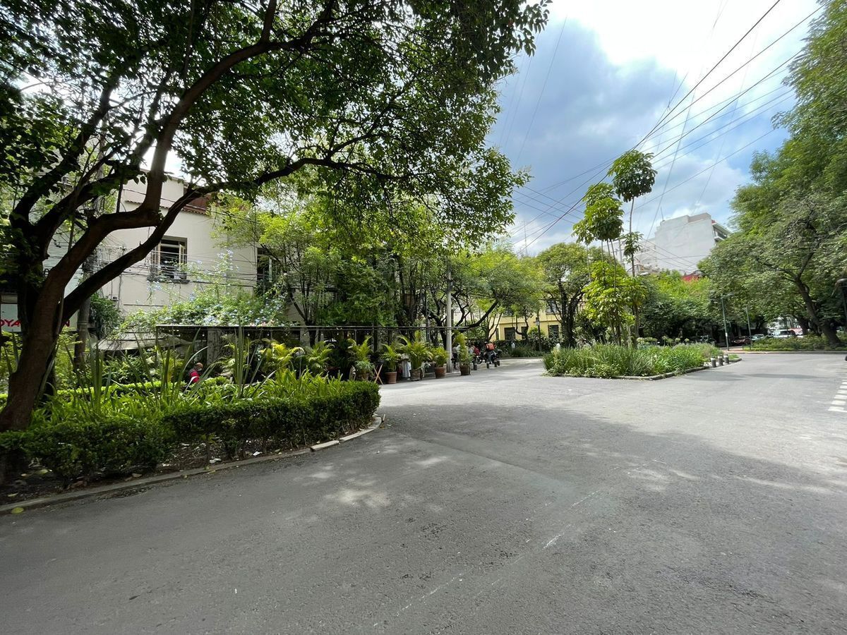 departamento-sumamente-amplio-exlusivo-y-acogedor48-24530