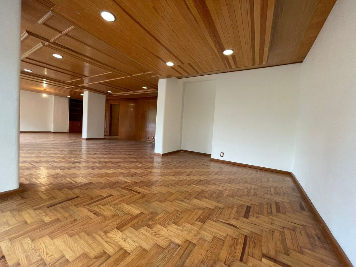departamento-sumamente-amplio-exlusivo-y-acogedor8-24530
