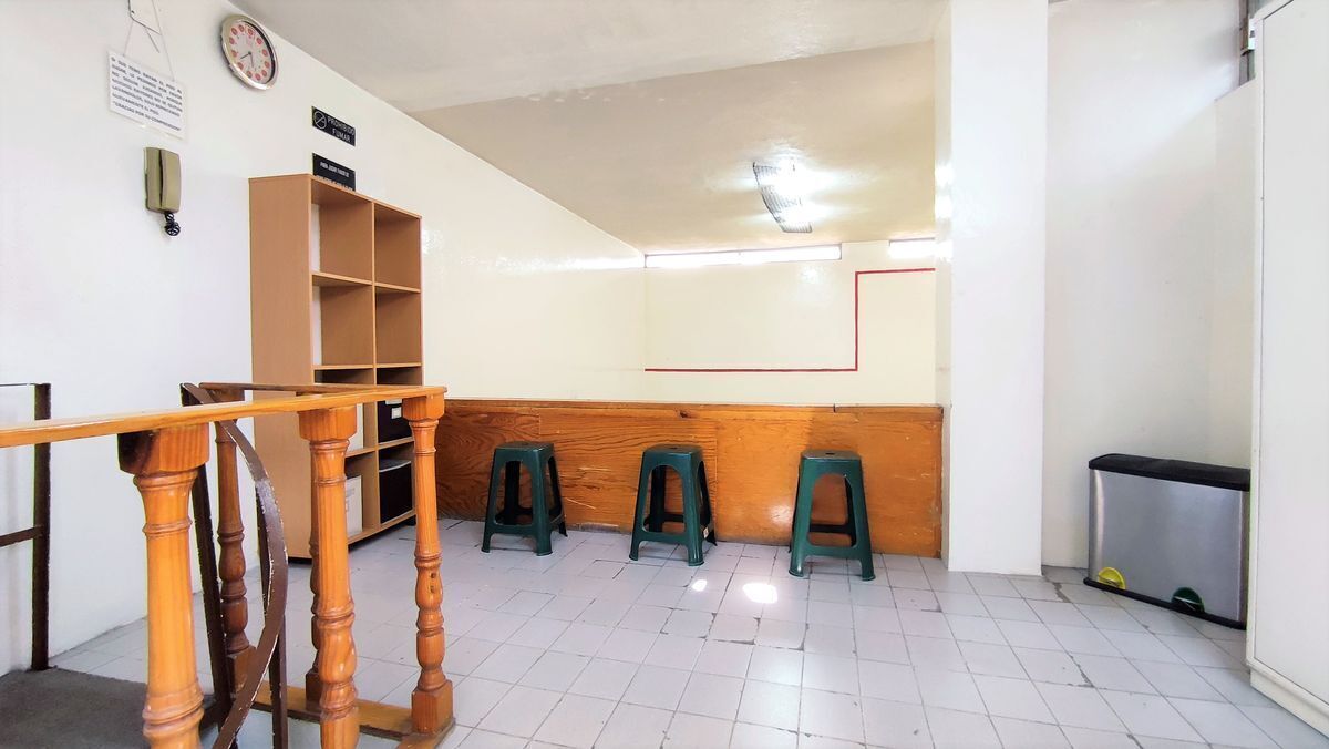 edificio-3-niveles-con-potencial-para-10-pisos-y-1-casa-a-la-venta19-25896