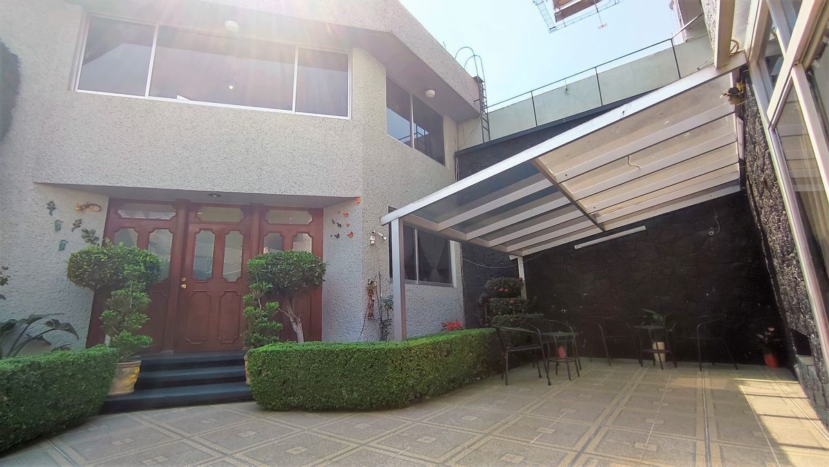edificio-3-niveles-con-potencial-para-10-pisos-y-1-casa-a-la-venta3-25896