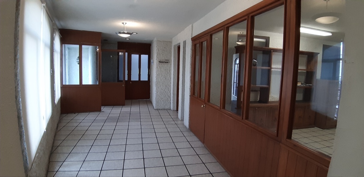 edificio-comercial-en-venta-o-renta-en-blvd-euquerio-guerrero-en-guanajuato11-30809