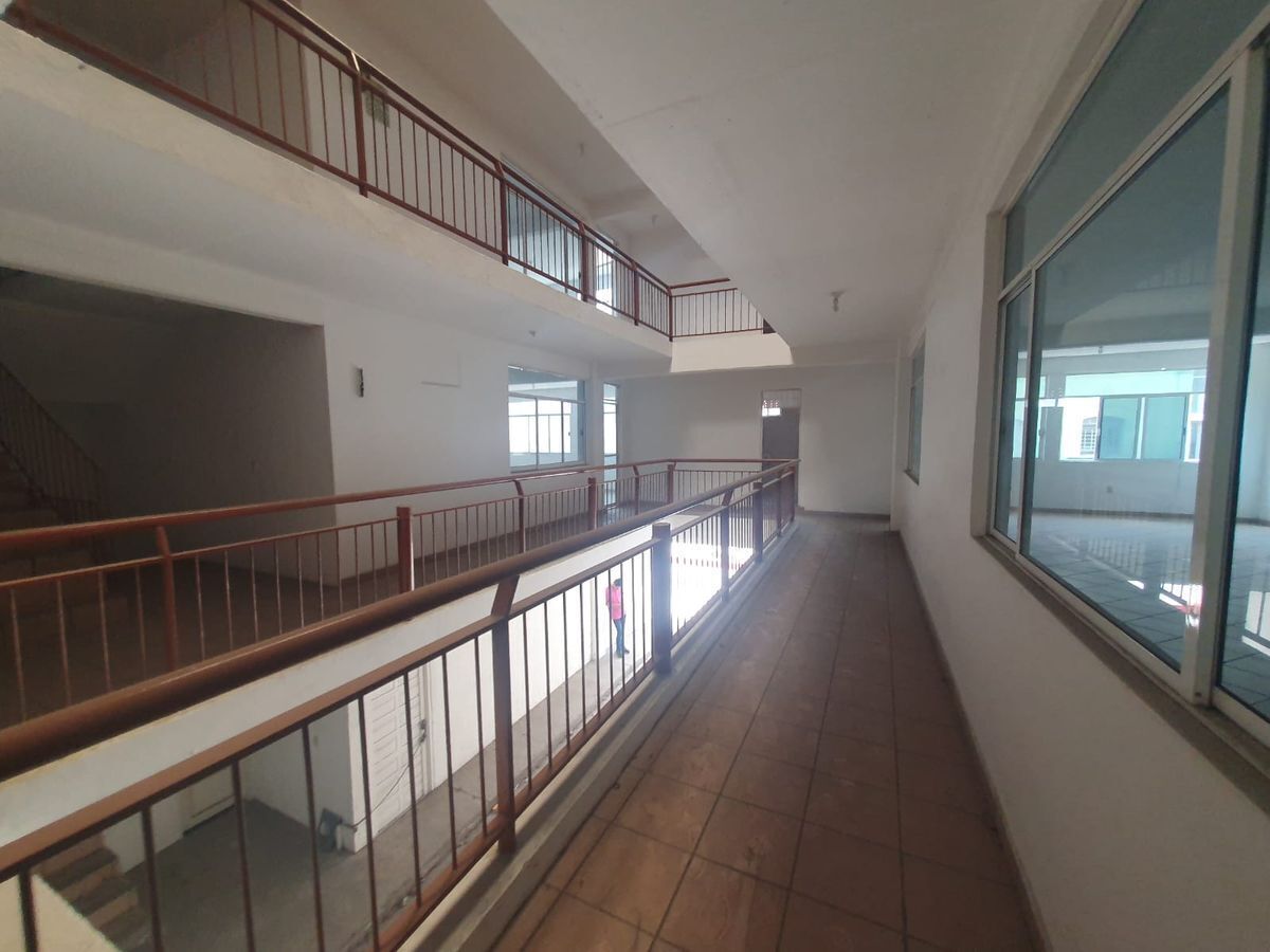 edificio-en-el-centro-de-la-ciudad-renta2-27137