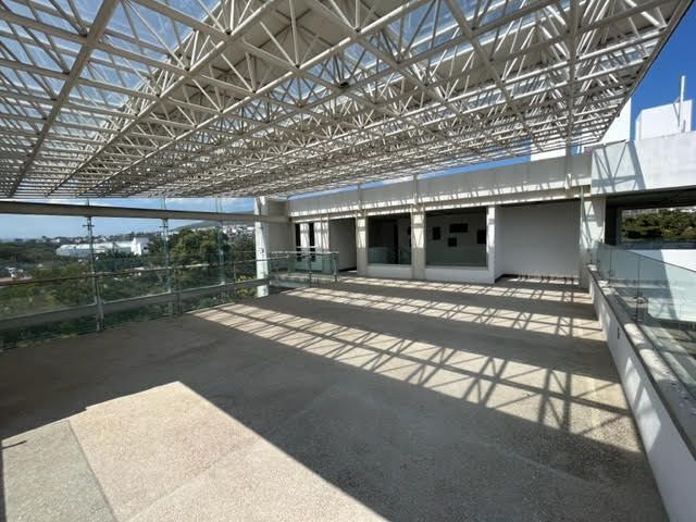 edificio-moderno-en-renta-para-oficinas18-20019