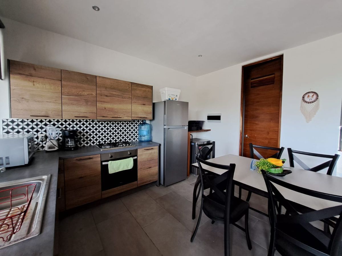 en-renta-amplio-departamento-de-2-recmaras-en-residencial-riviera-tulum3-26731