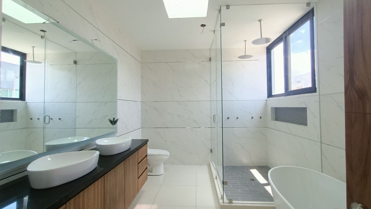 en-venta-hermosa-casa-en-esquina-valle-imperial-coto-maya-con-roof-garden13-24168