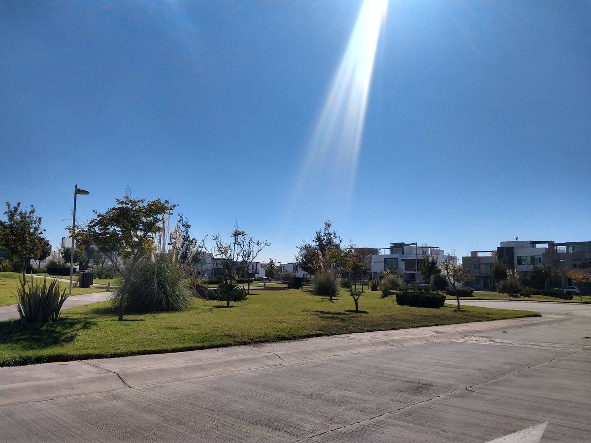 en-venta-hermosa-casa-en-esquina-valle-imperial-coto-maya-con-roof-garden23-24168