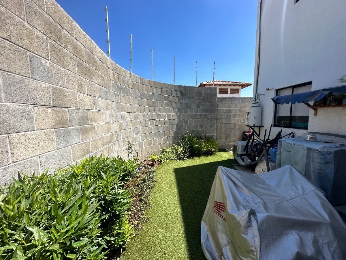 encantadora-casa-en-esquina-en-provenza-el-marqus17-31054