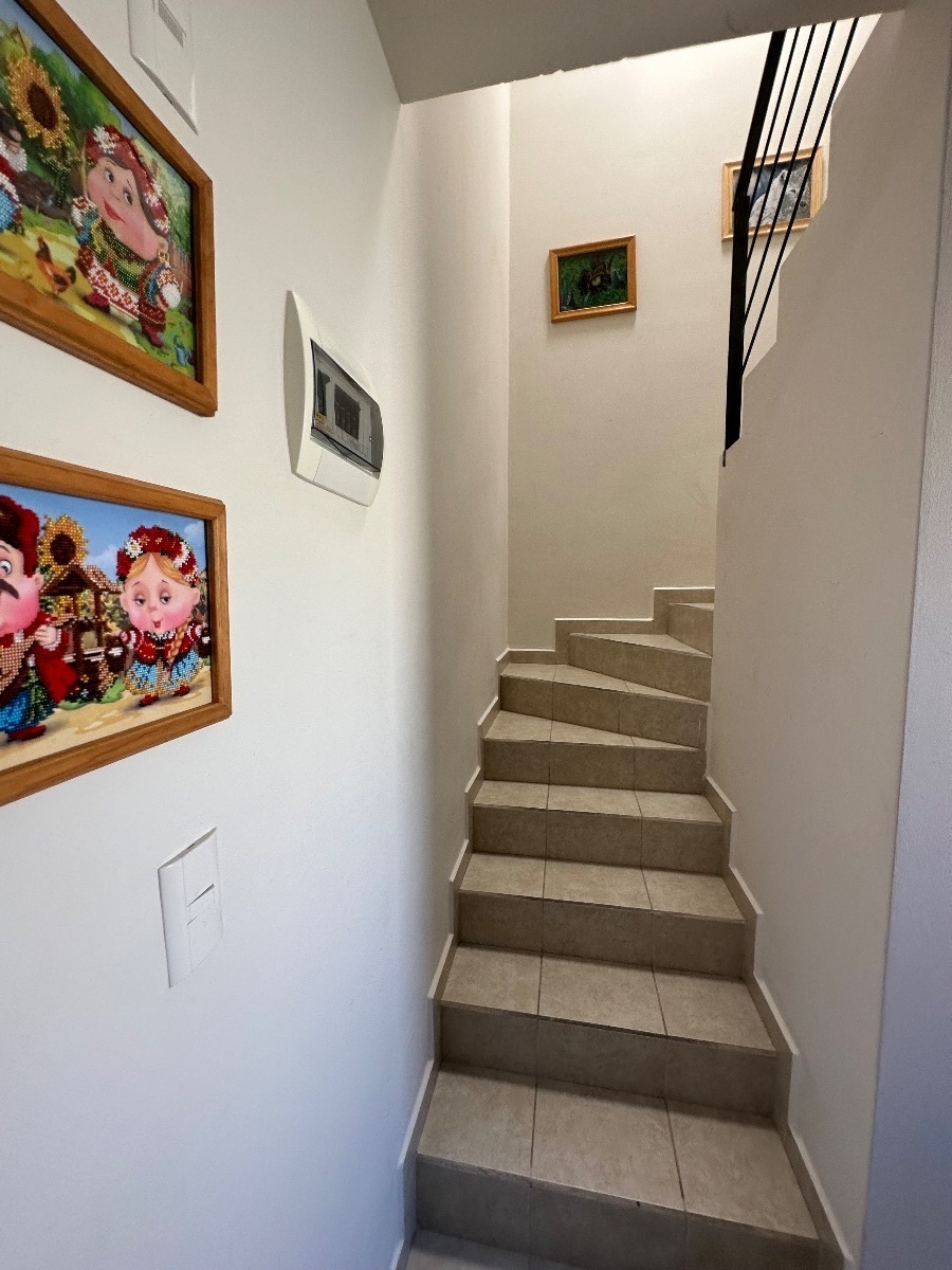 encantadora-casa-en-esquina-en-provenza-el-marqus9-31054