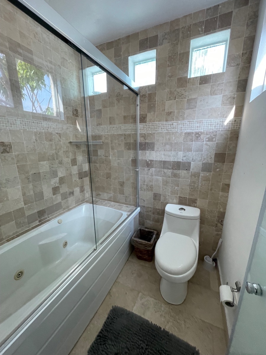 espectacular-casa-en-venta-en-privada-jurica-queretaro29-12070
